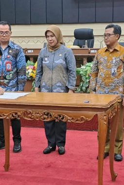 Pemkab Lampung Selatan Tuntaskan 100 Persen Tindak Lanjut Pengawasan, Raih Penghargaan Gubernur Lampung